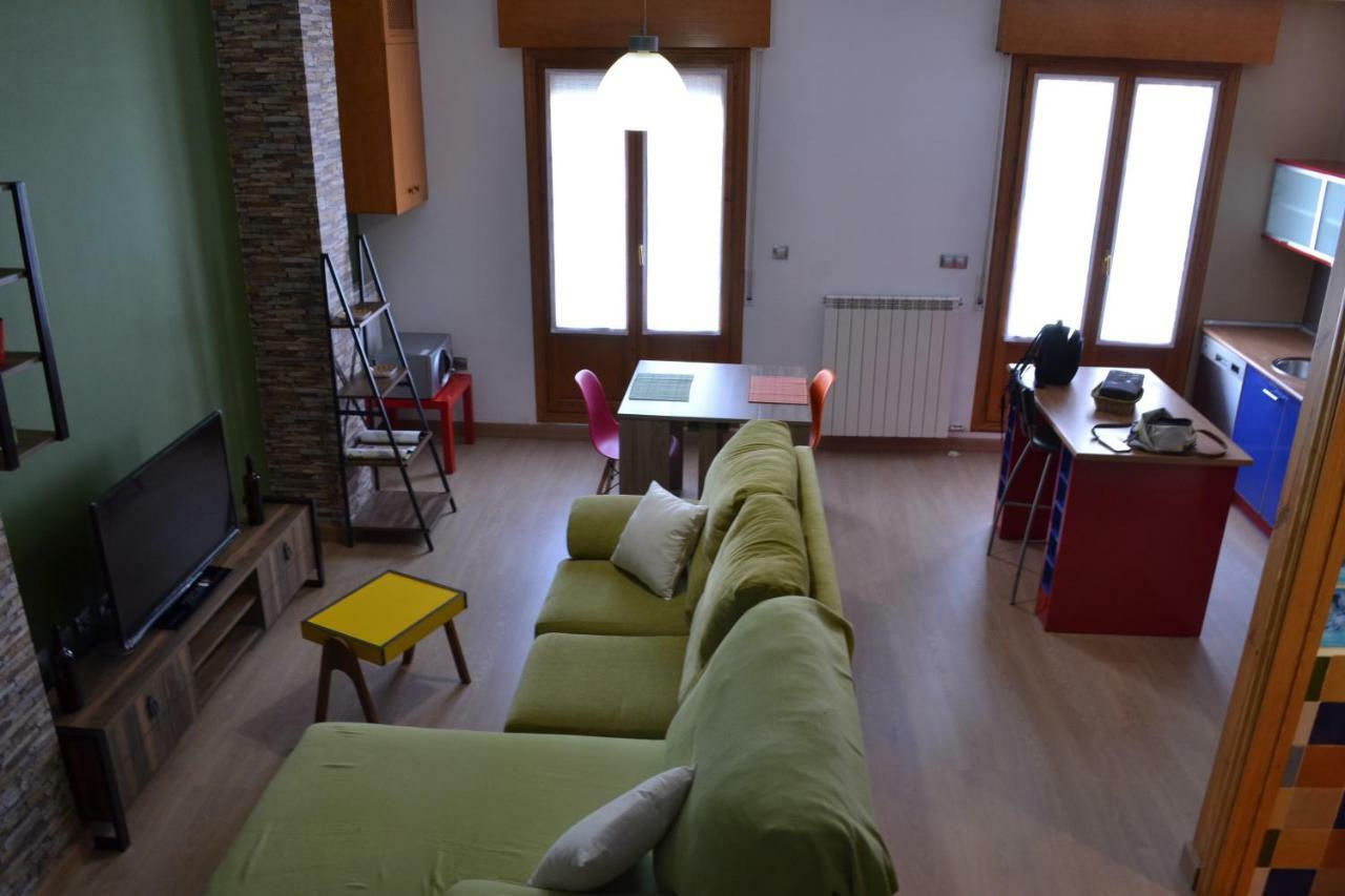 Apartamento Puerta Del Pirineo Sabiñánigo Buitenkant foto