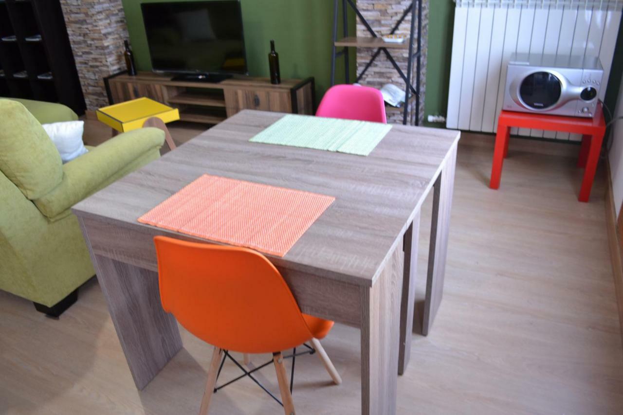 Apartamento Puerta Del Pirineo Sabiñánigo Buitenkant foto